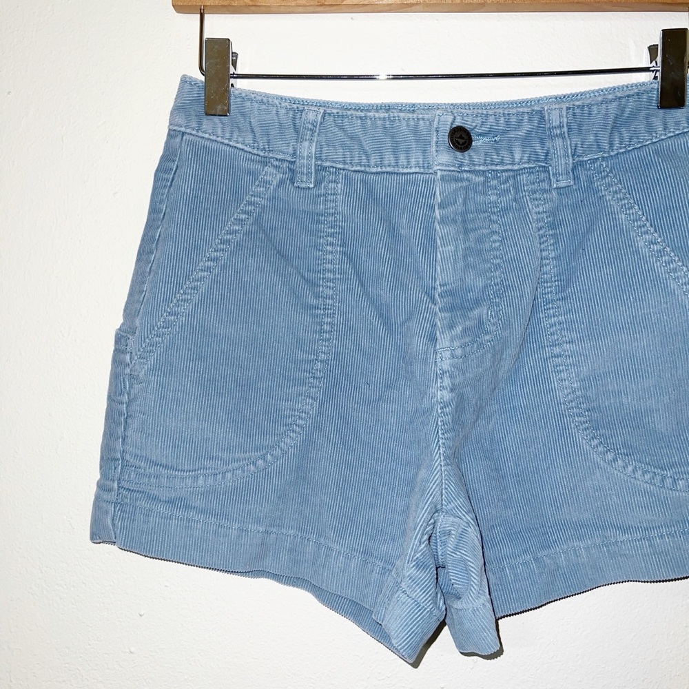 Patagonia organic cotton women’s light blue Corduroy shorts - Picture 2 of 12